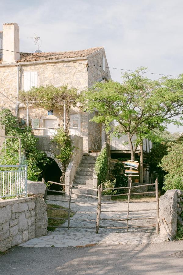Romantic Stone House Double Room Корнич Екстер'єр фото